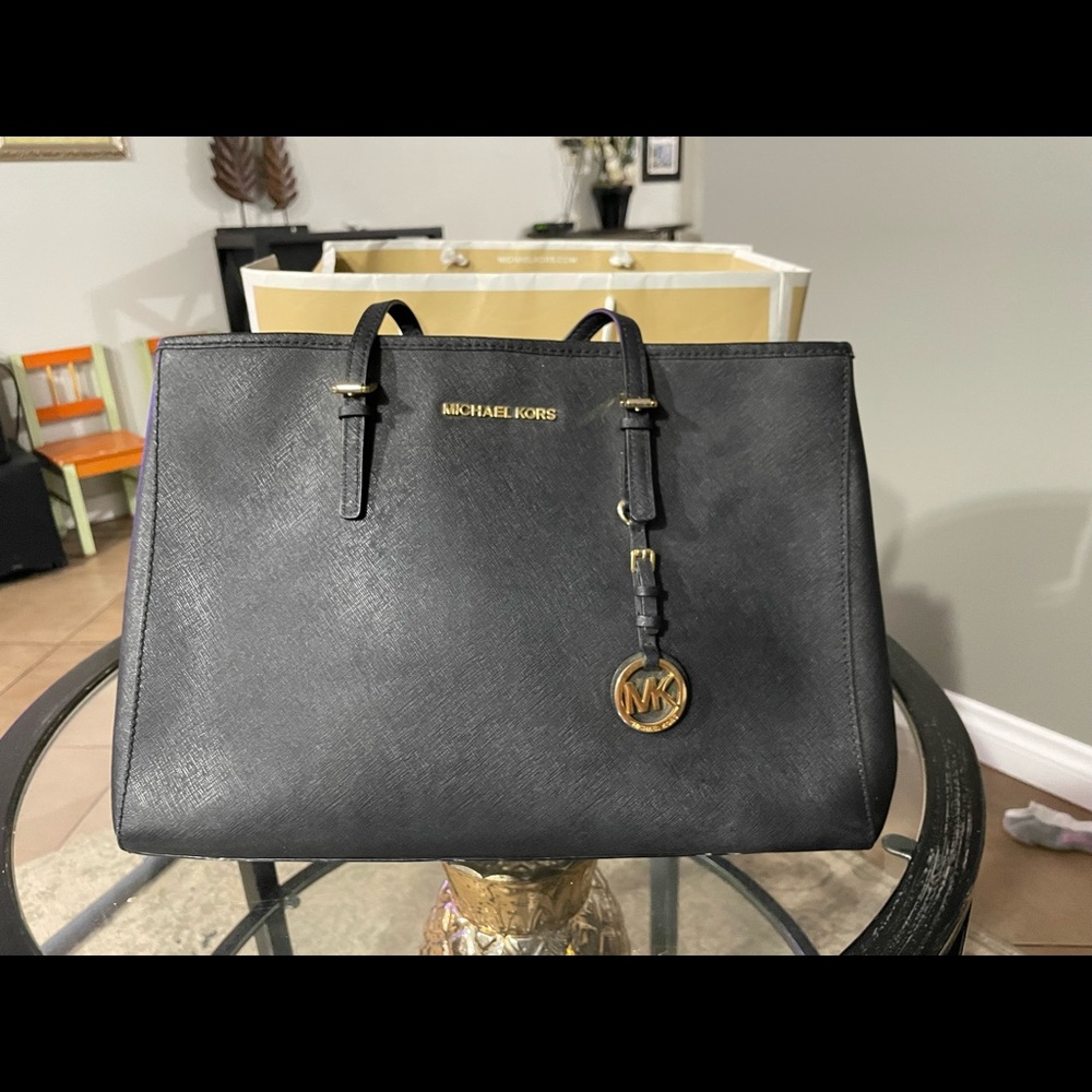 Michael Kors purse